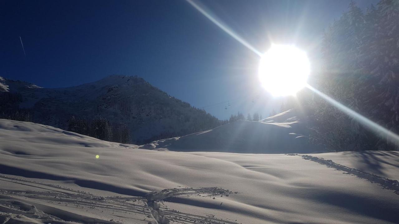 Les Frahans Samoëns Exterior foto